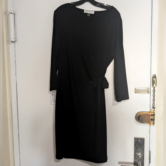 Kasper Plus Size Side-Tie Faux-Wrap Dress in Black - 1X - Picture 3 of 3